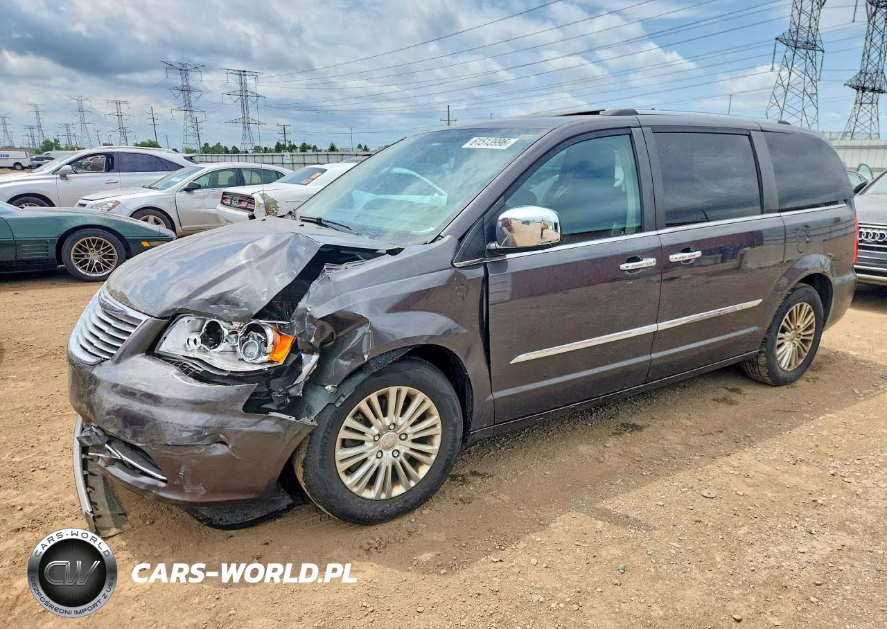 2015 Chrysler Town & Country Limited Platinum VIN:2C4RC1GG4FR578740 - 1