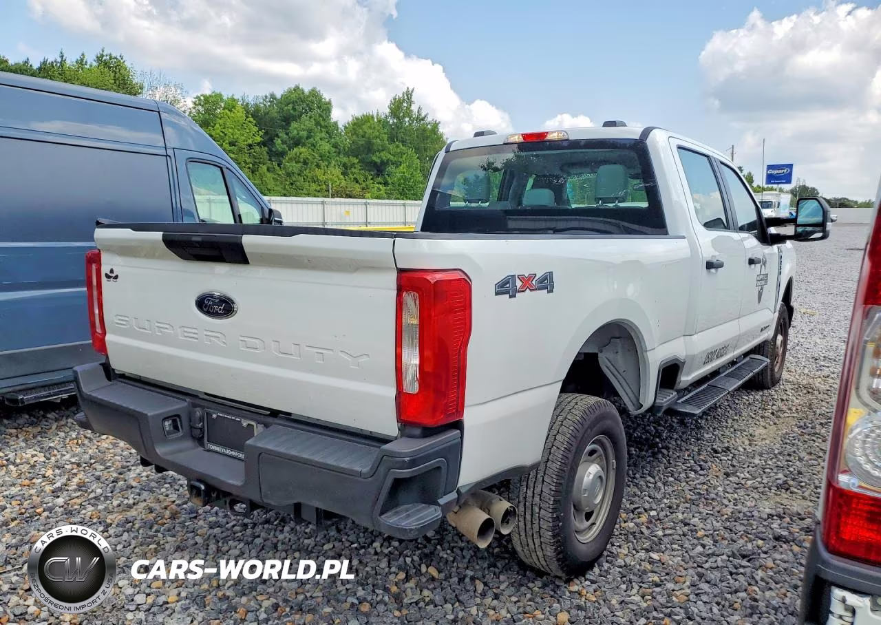 2023 Ford F250 Super Duty VIN:1FT7W2BT7PED54112 - 3