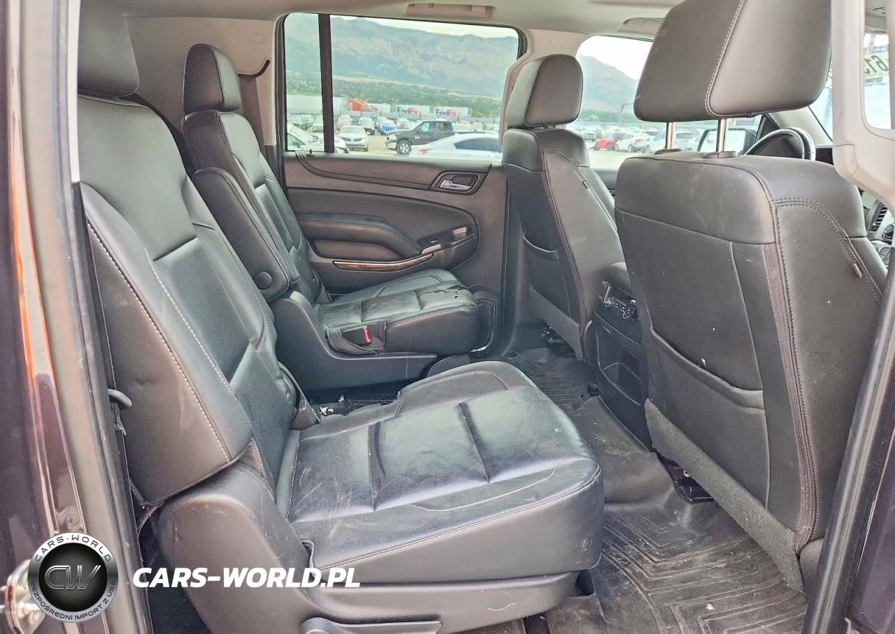 2018 Chevrolet Suburban K1500 Lt VIN:1GNSKHKC5JR271729 - 10