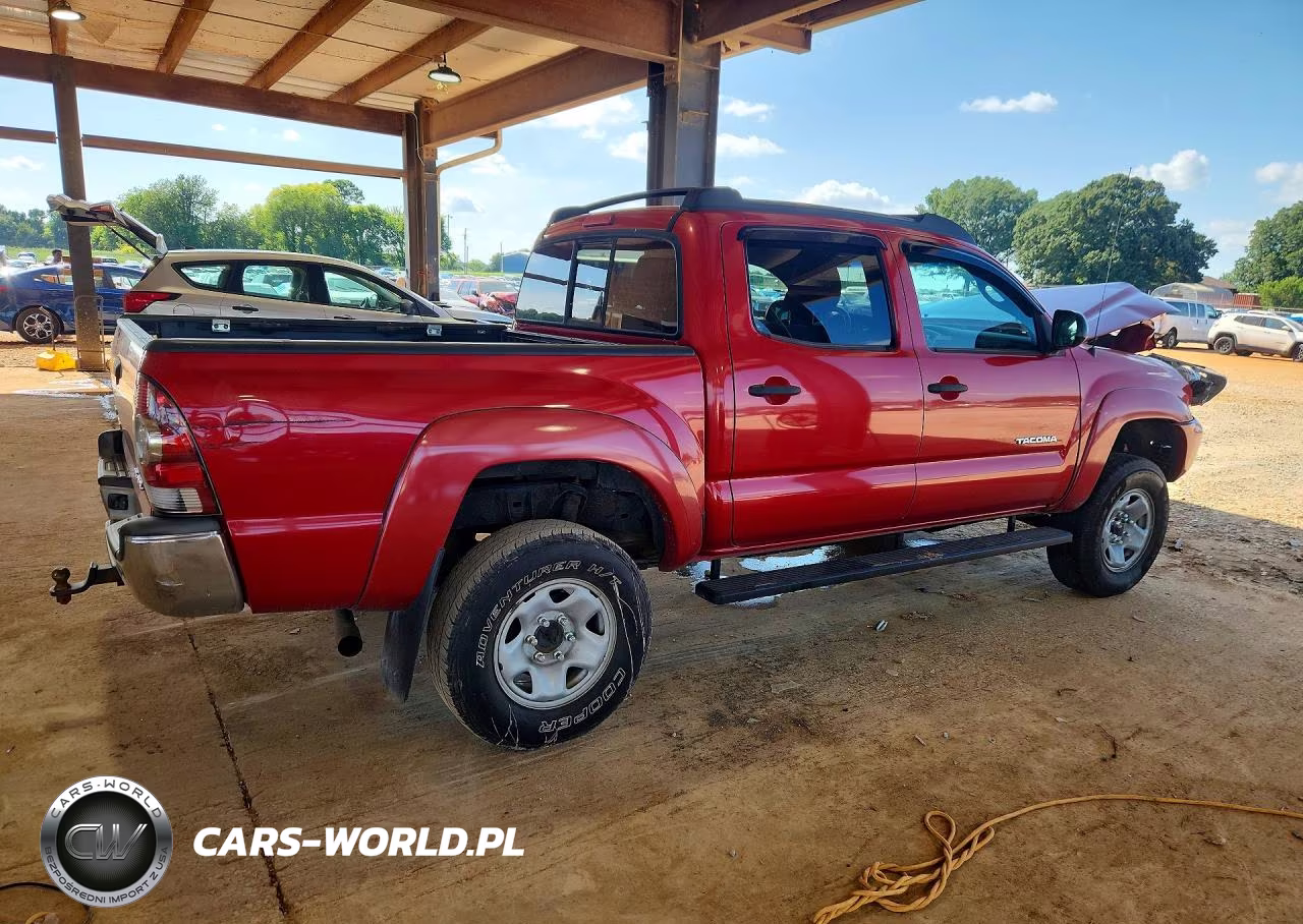2013 Toyota Tacoma Double Cab VIN:3TMLU4EN0DM125080 - 3