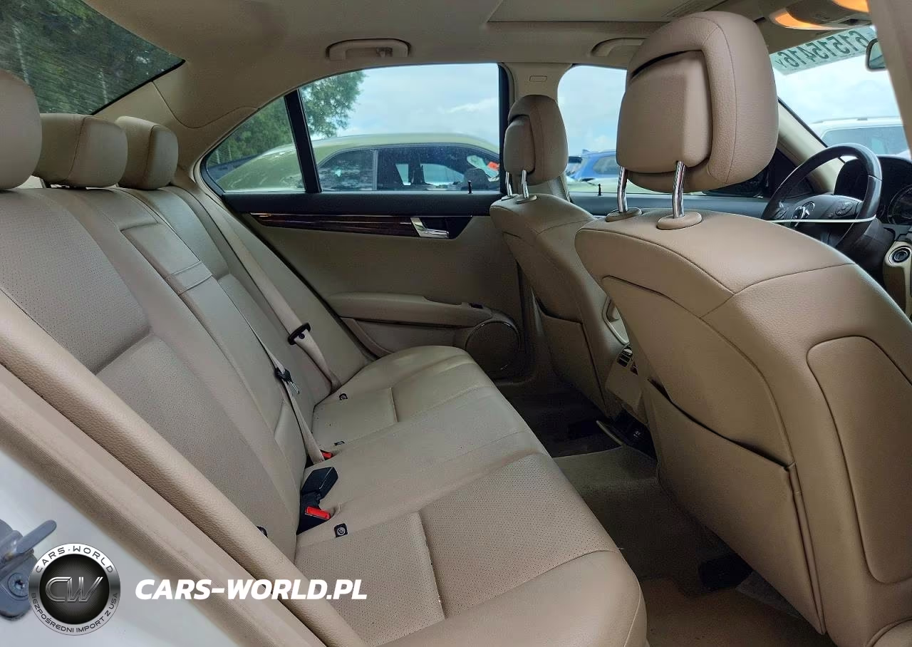 2009 Mercedes-Benz C 300 VIN:WDDGF54X59F267717 - 10