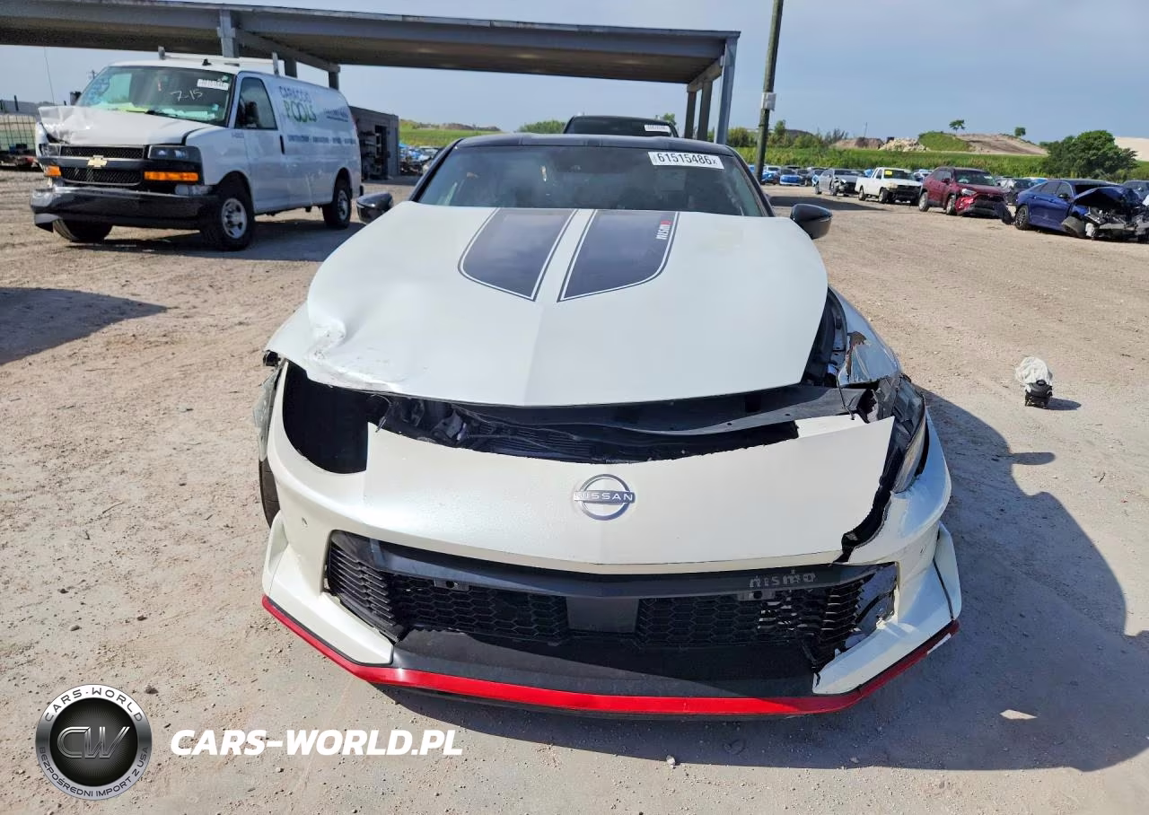 2024 Nissan Z Nismo VIN:JN1BZ4CH2RM362394 - 5
