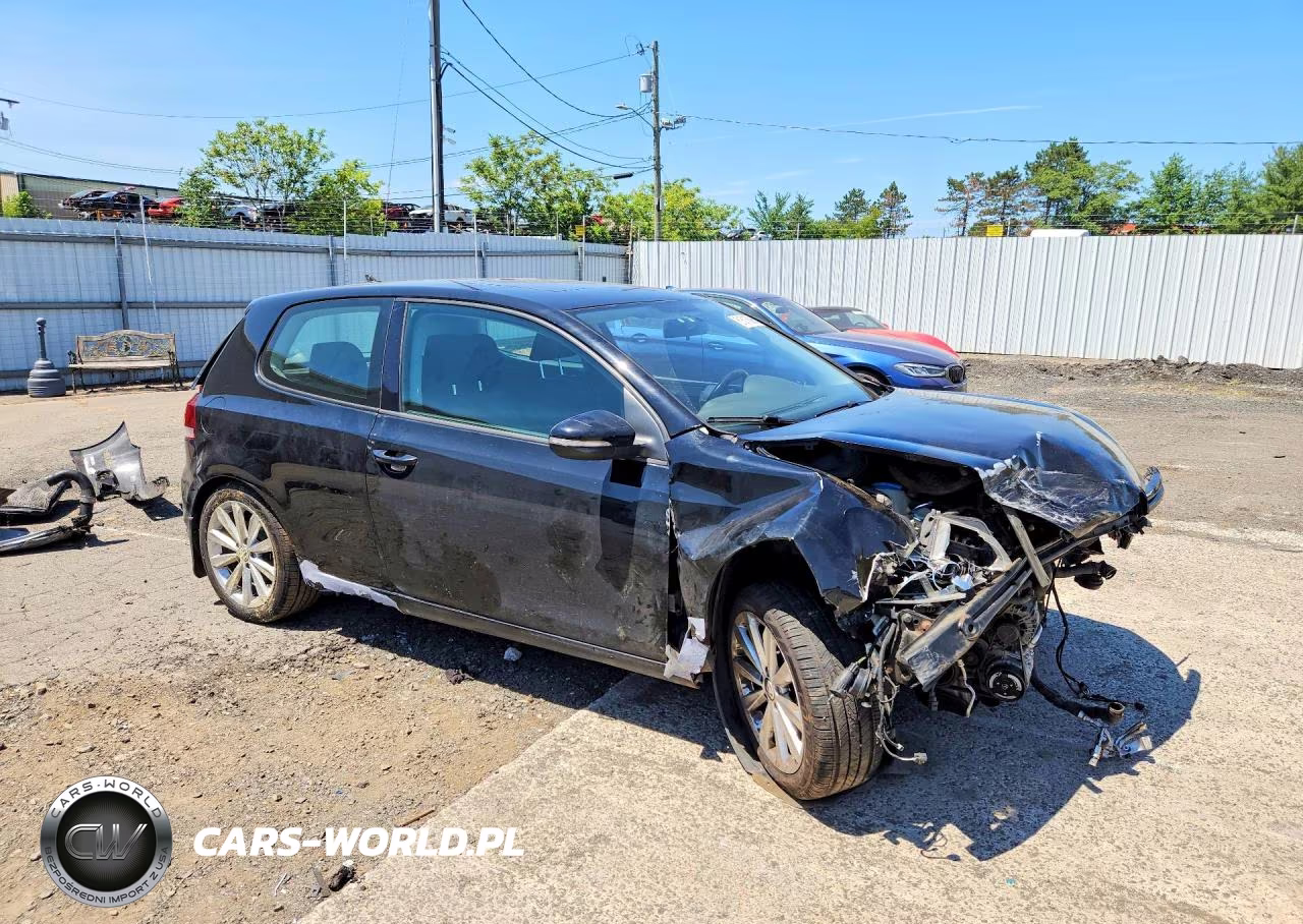 2012 Volkswagen Golf VIN:WVWMM7AJ6CW037996 - 4