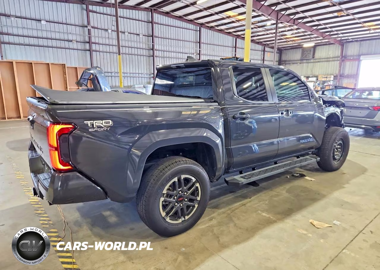 2025 Toyota Tacoma Trd Sport VIN:3TMKB5FN9SM040791 - 3