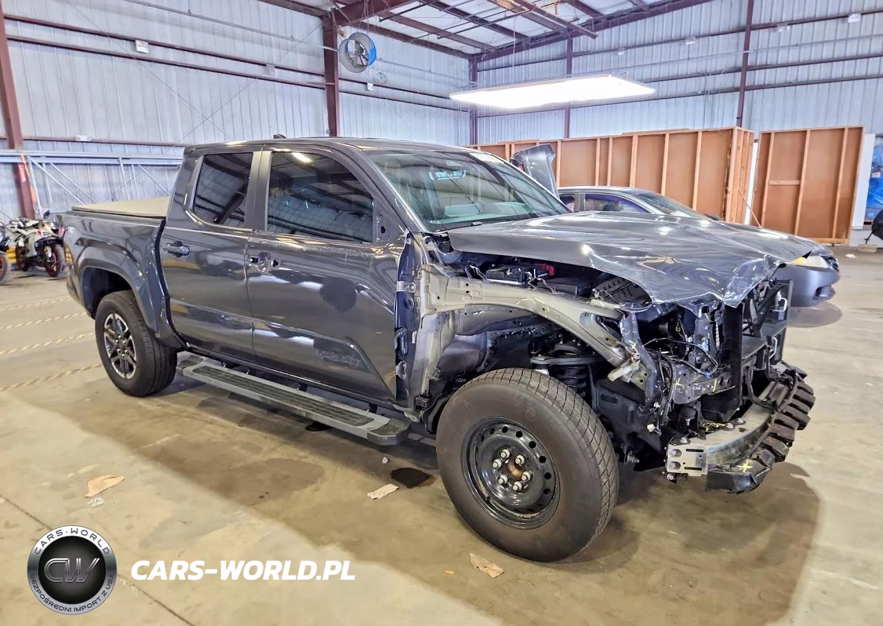 2025 Toyota Tacoma Trd Sport VIN:3TMKB5FN9SM040791 - 4