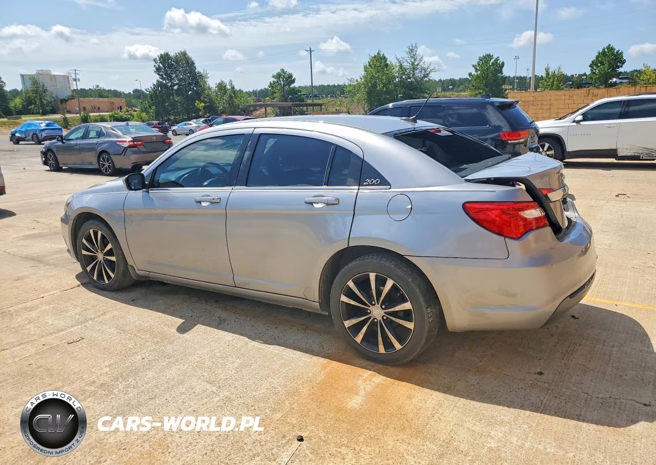 2013 Chrysler 200 Touring VIN:1C3CCBBB1DN541960 - 2