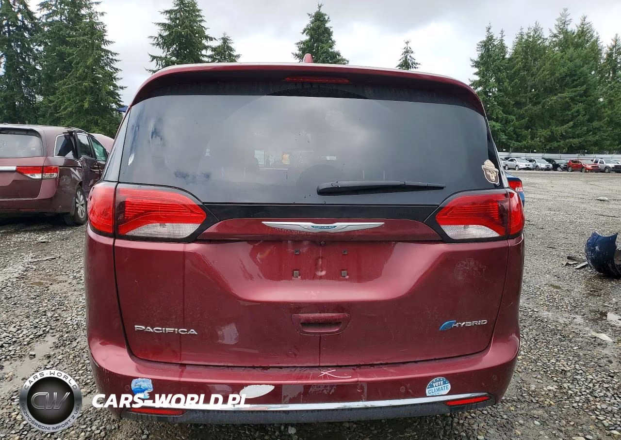 2017 Chrysler Pacifica Ehybrid Platinum VIN:2C4RC1N7XHR789107 - 6