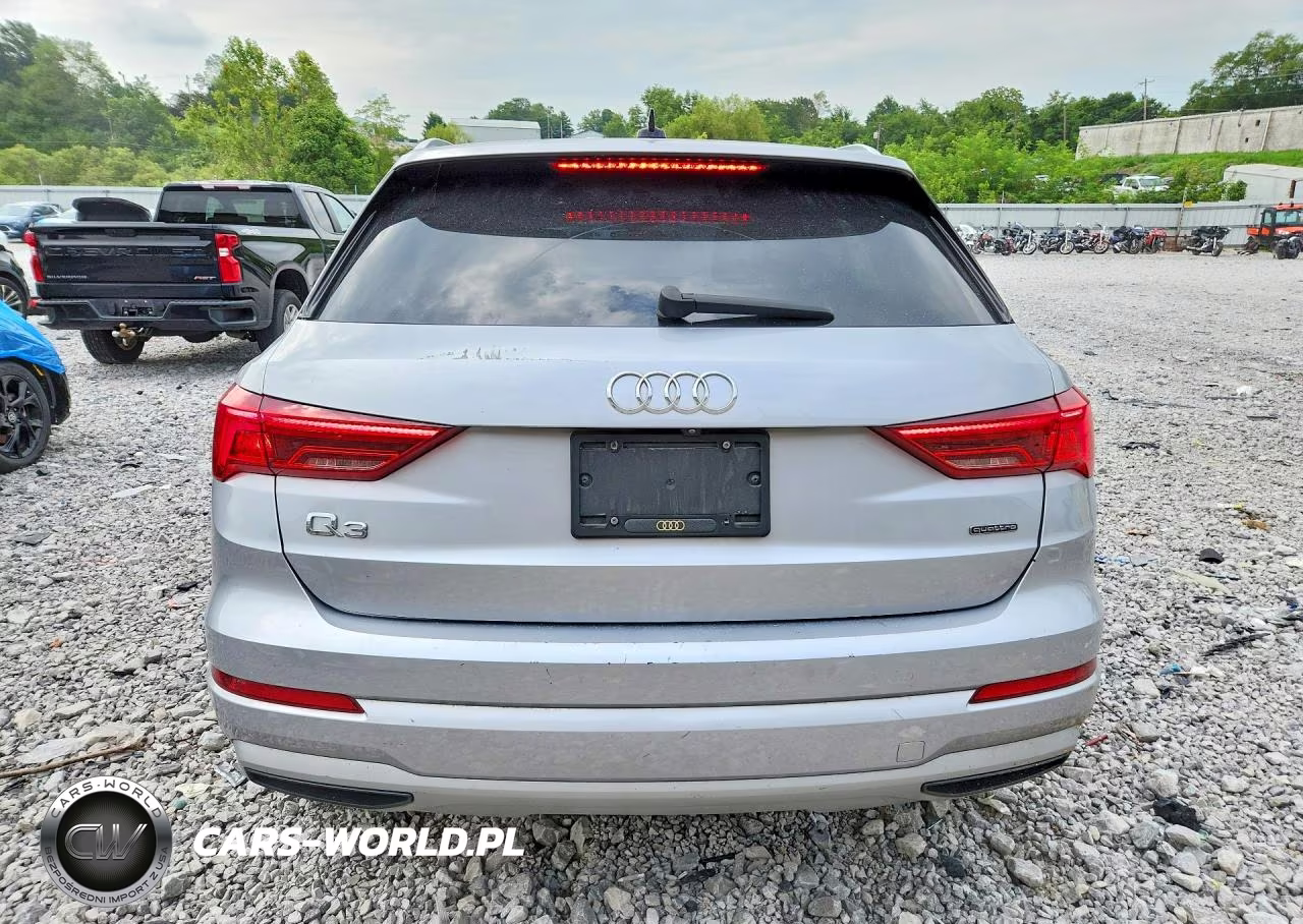 2020 Audi Q3 Premium VIN:WA1AECF38L1025343 - 6