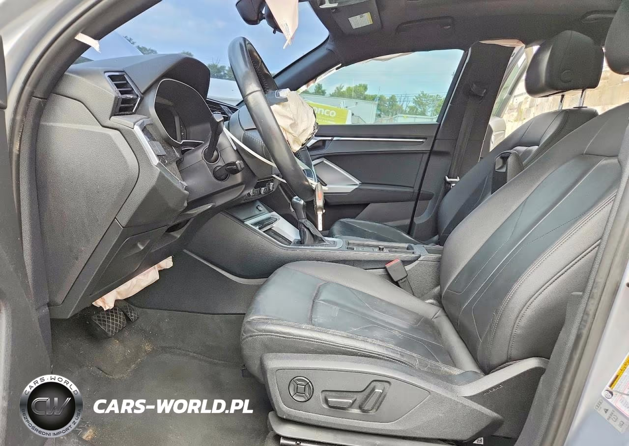 2020 Audi Q3 Premium VIN:WA1AECF38L1025343 - 7
