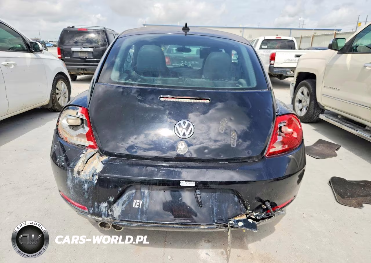 2013 Volkswagen Beetle VIN:3VWJP7AT7DM688497 - 6
