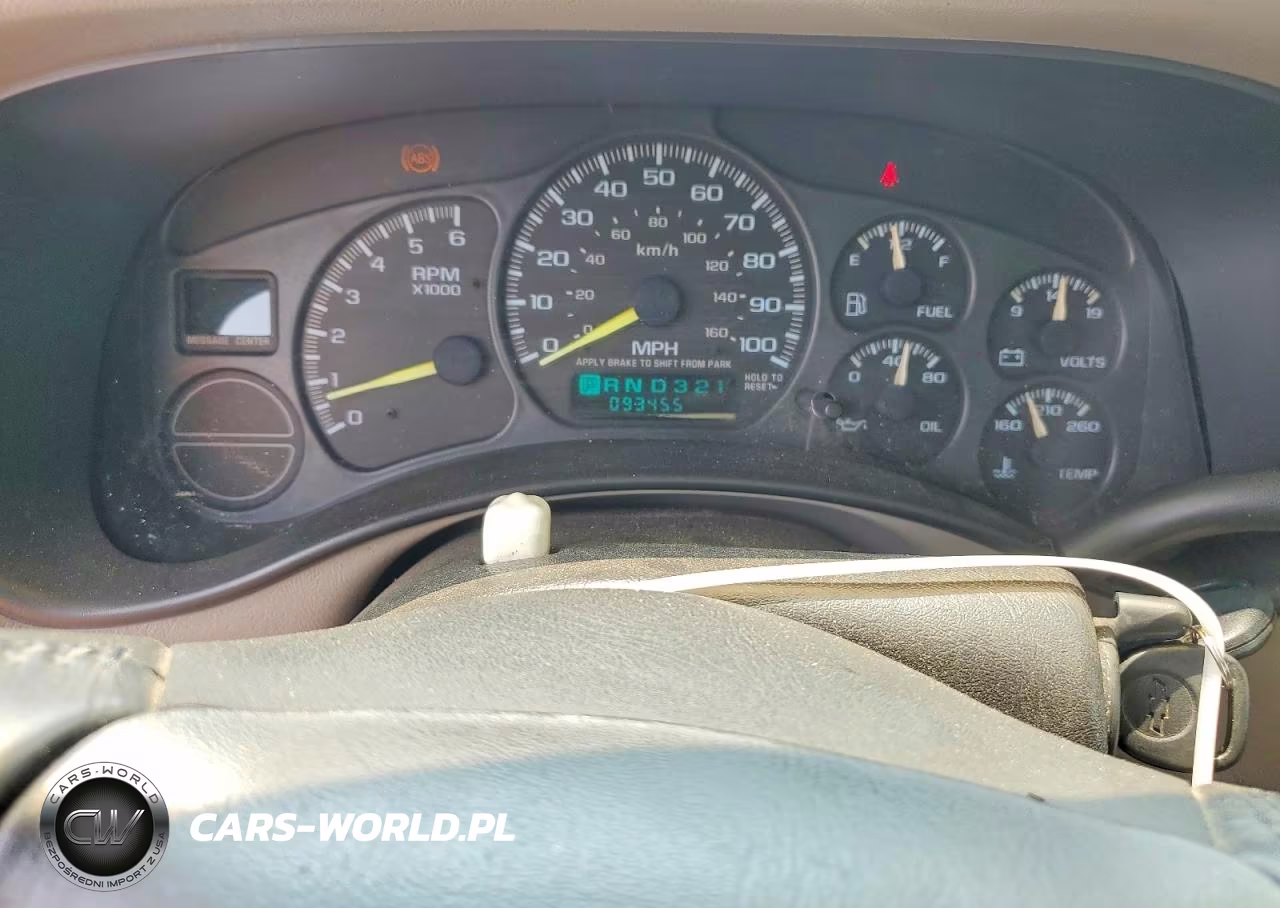 1999 Chevrolet Silverado C1500 VIN:2GCEC19W2X1125347 - 9