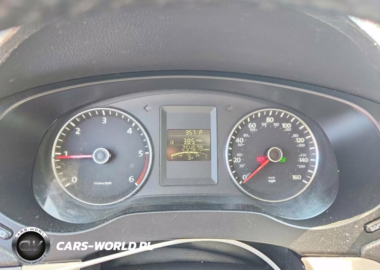 2013 Volkswagen Jetta Tdi VIN:3VWLL7AJ4DM385566 - 9