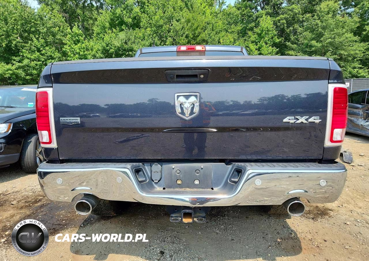 2018 Ram 1500 Laramie VIN:1C6RR7NM0JS237294 - 6