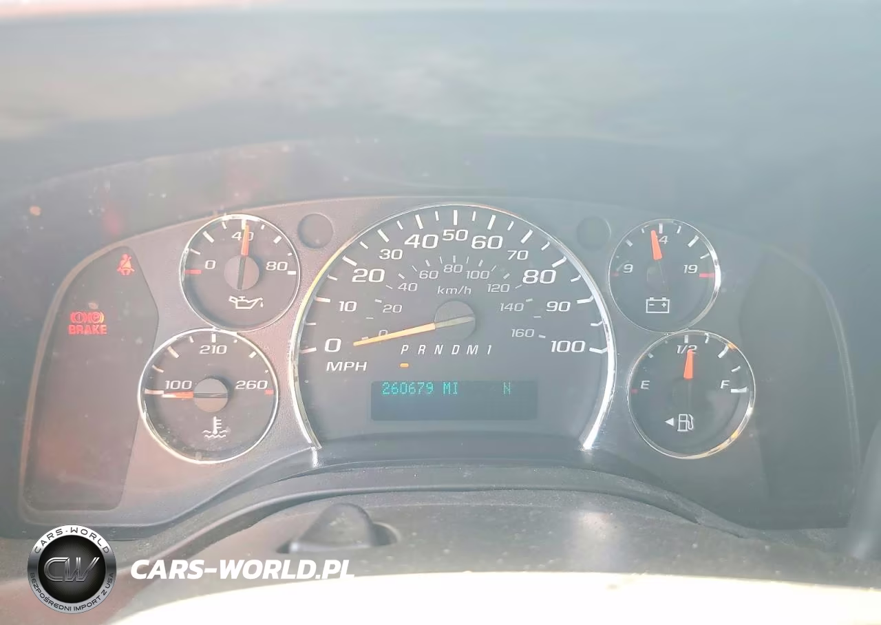 2011 Chevrolet Express 2500 Delivery Van VIN:1GCWGFFA6B1113036 - 9