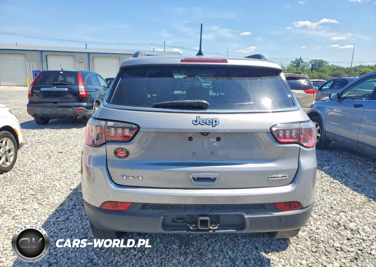 2017 Jeep Compass Latitude VIN:3C4NJDBB7HT639693 - 6