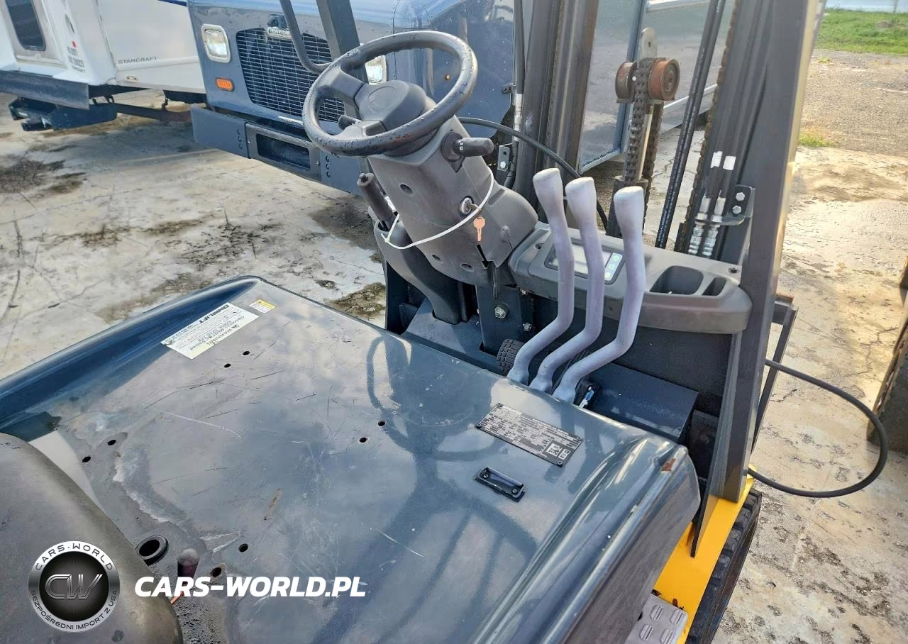 2018 Komatsu Forklift - Stand Up Forklift VIN:93956 - 5