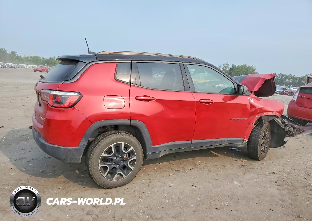 2019 Jeep Compass Trailhawk VIN:3C4NJDDB5KT645285 - 3
