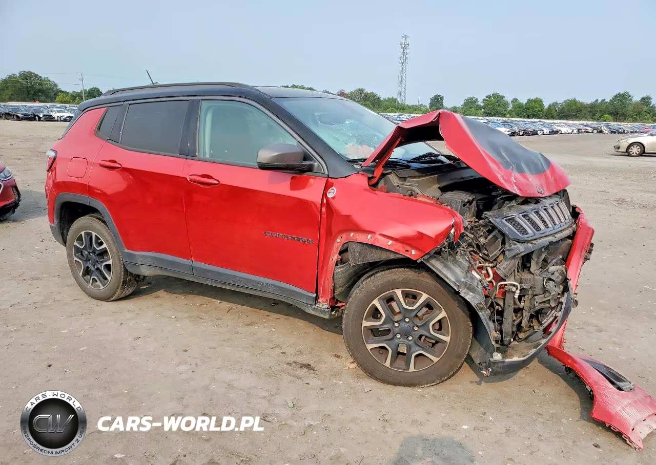 2019 Jeep Compass Trailhawk VIN:3C4NJDDB5KT645285 - 4