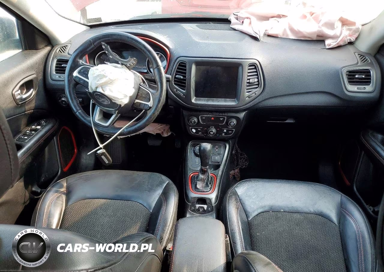 2019 Jeep Compass Trailhawk VIN:3C4NJDDB5KT645285 - 8