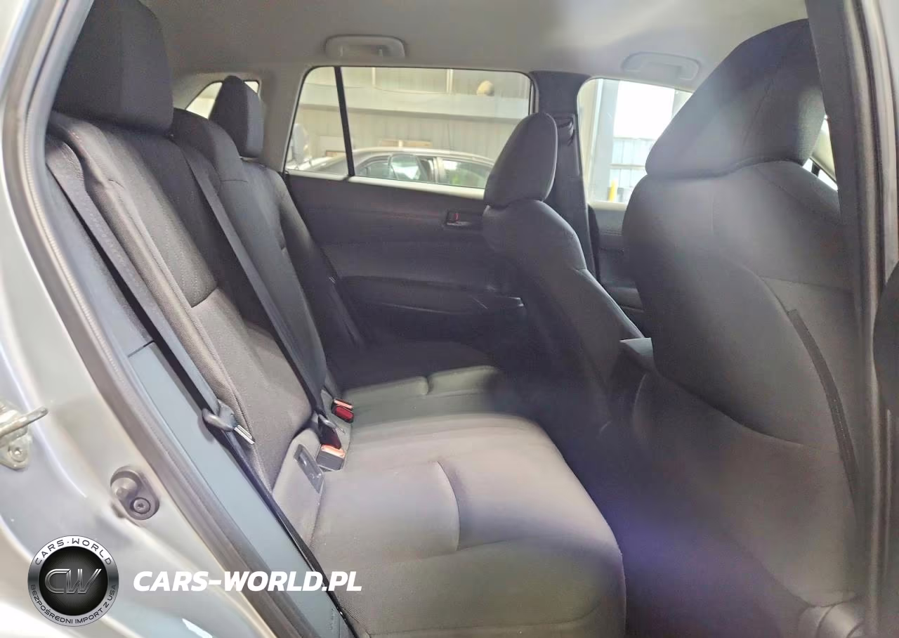 2024 Toyota Corolla Cross Le VIN:7MUCAABG1RV082668 - 10