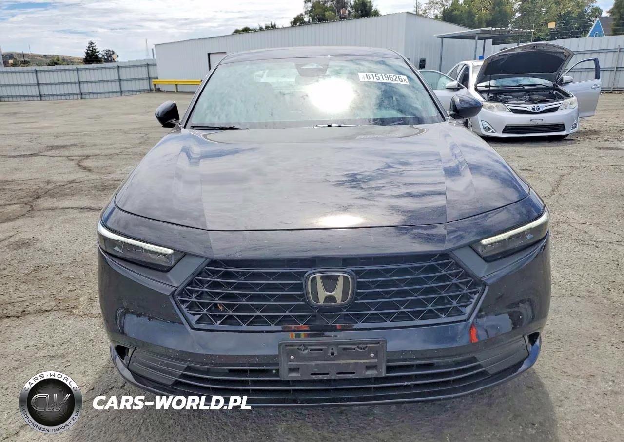 2025 Honda Accord Hybrid Sport-L VIN:1HGCY2F77SA031170 - 5