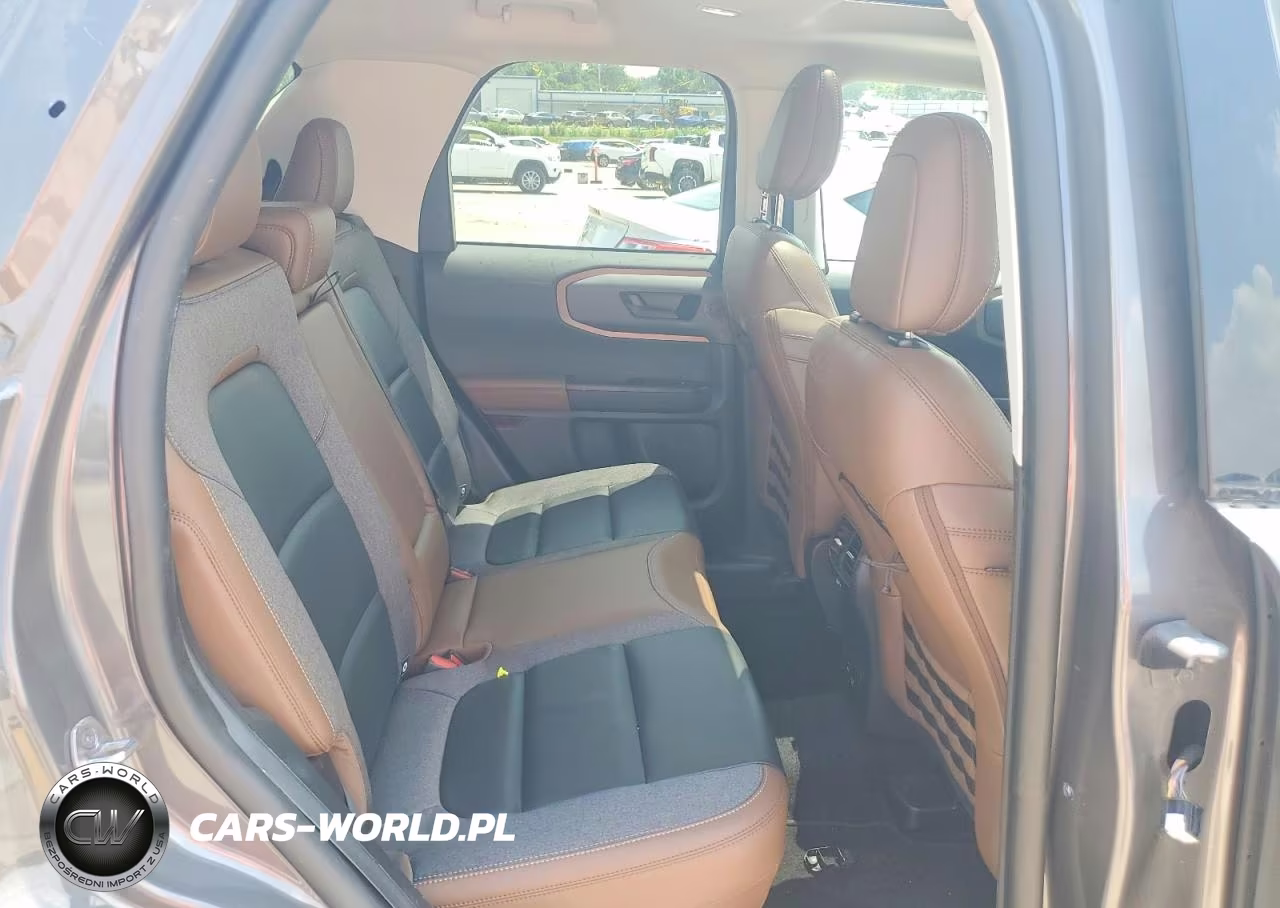 2023 Ford Bronco Sport Outer Banks VIN:3FMCR9C63PRD56830 - 10