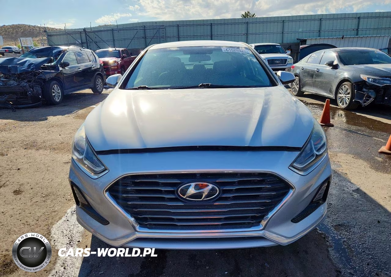 2019 Hyundai Sonata Se VIN:5NPE24AF8KH816437 - 5