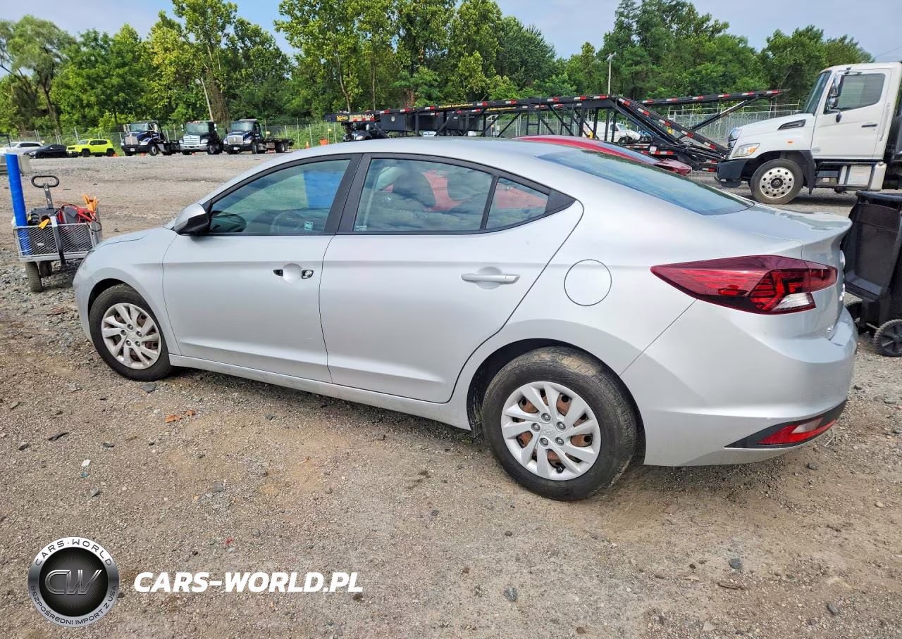 2019 Hyundai Elantra Se VIN:5NPD74LF7KH438069 - 2