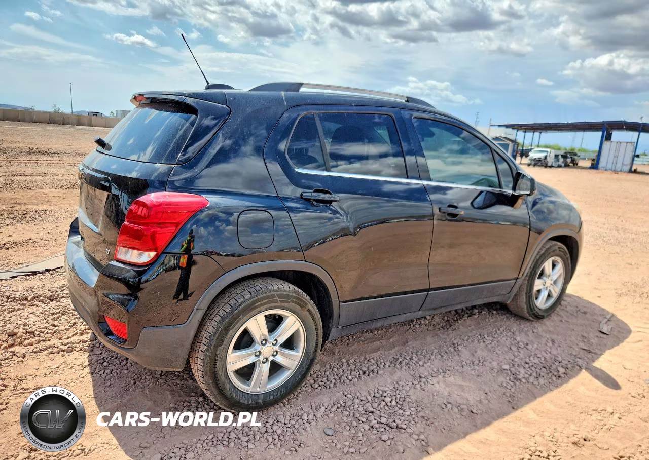 2018 Chevrolet Trax 1Lt VIN:3GNCJLSB7JL293126 - 3