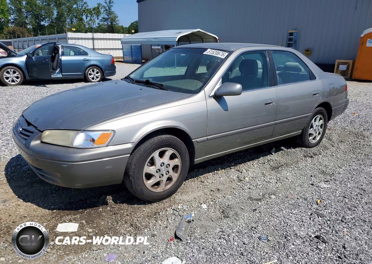 1999 Toyota Camry Le V6