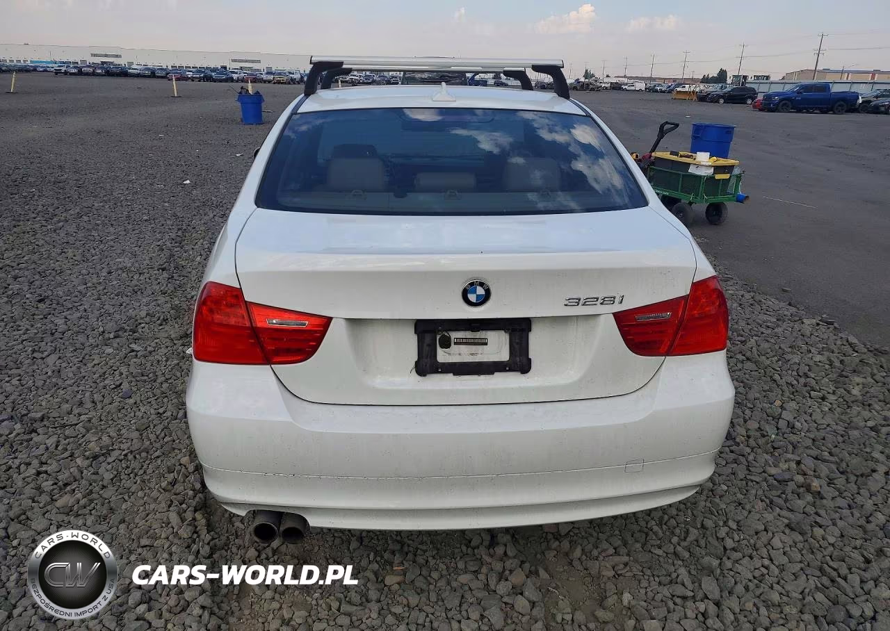 2011 BMW 328 Xi Sulev VIN:WBAPK5G55BNN26456 - 6