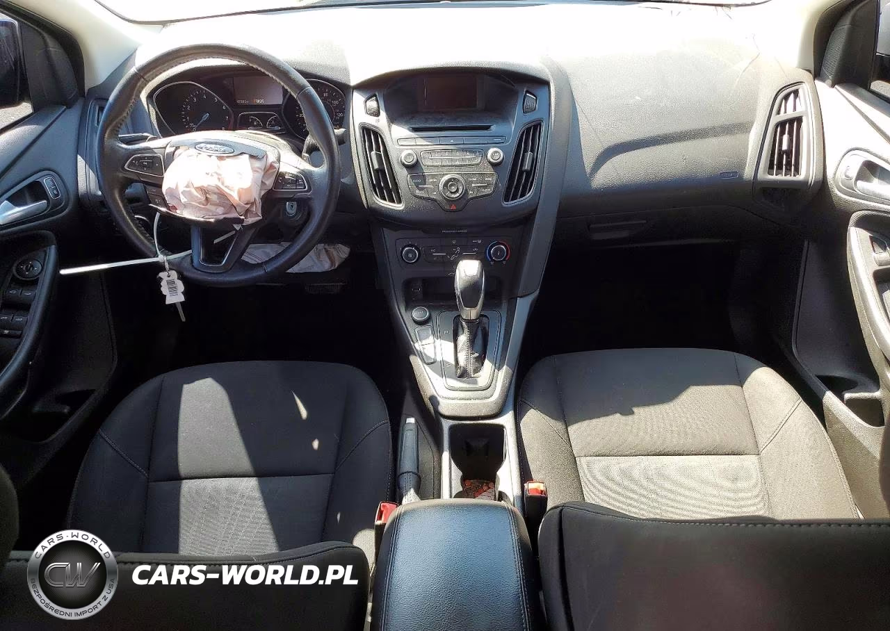 2016 Ford Focus Se VIN:1FADP3F20GL220485 - 8