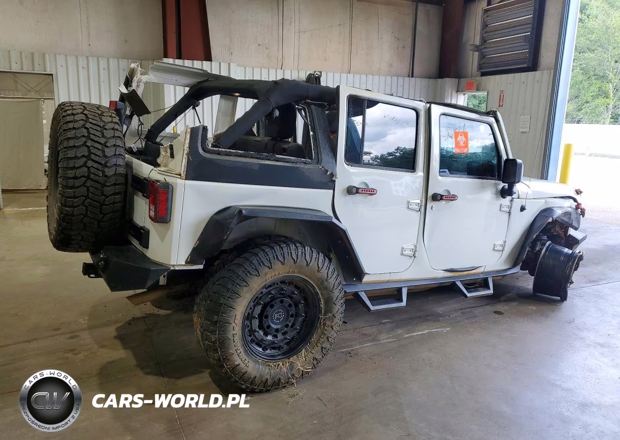 2017 Jeep Wrangler Unlimited Sport VIN:1C4BJWDG6HL570174 - 3