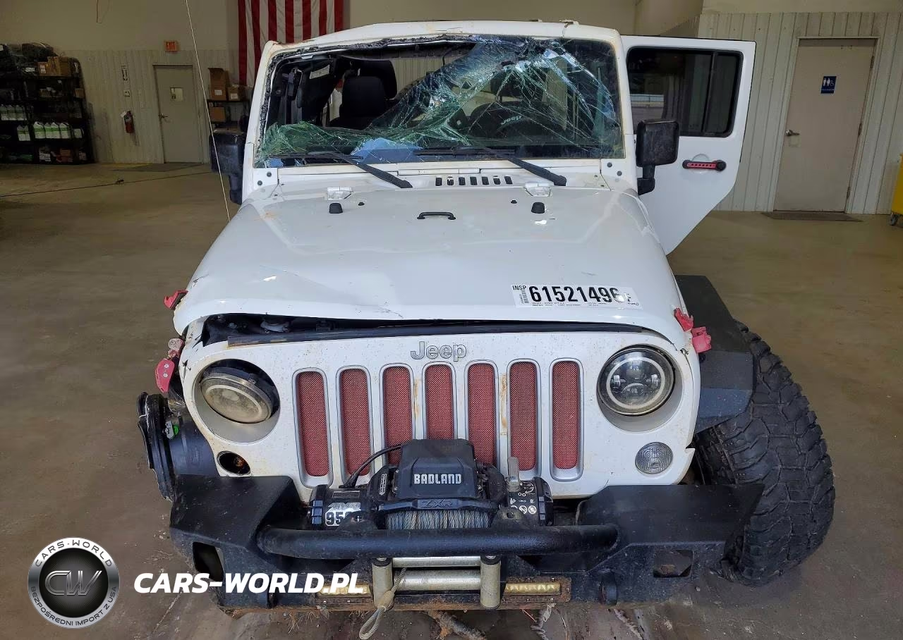 2017 Jeep Wrangler Unlimited Sport VIN:1C4BJWDG6HL570174 - 5