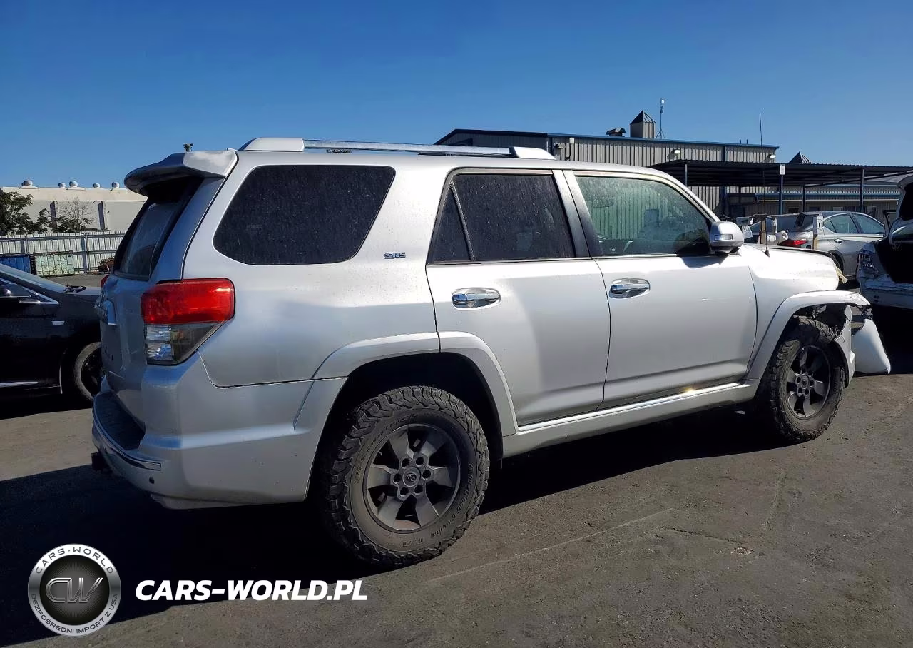 2010 Toyota 4Runner Sr5 VIN:JTEBU5JRXA5020005 - 3