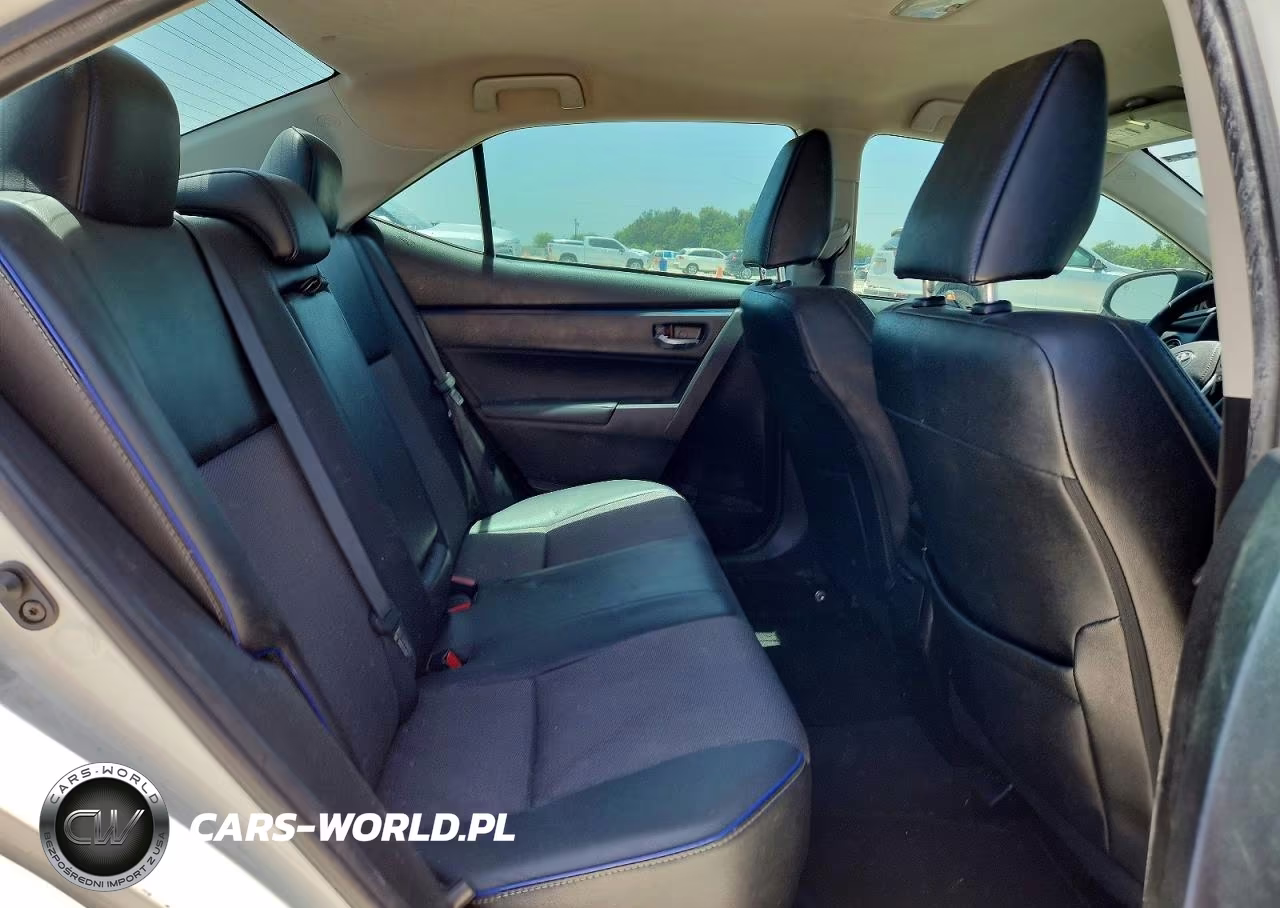2017 Toyota Corolla Se VIN:5YFBURHE6HP689013 - 10