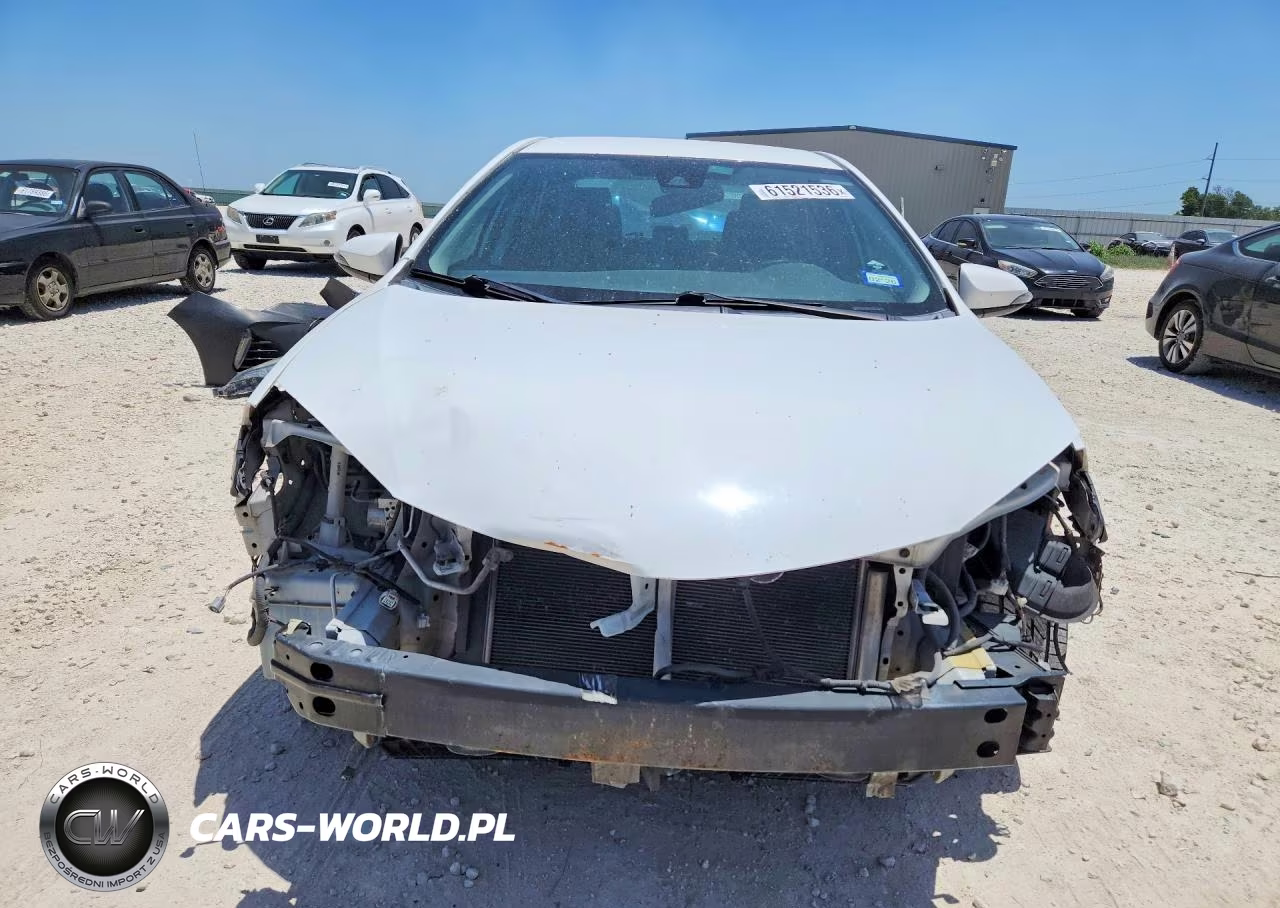 2017 Toyota Corolla Se VIN:5YFBURHE6HP689013 - 5