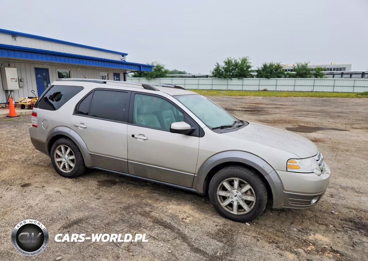 2008 Ford Taurus X Sel VIN:1FMDK05W98GA42934 - 4