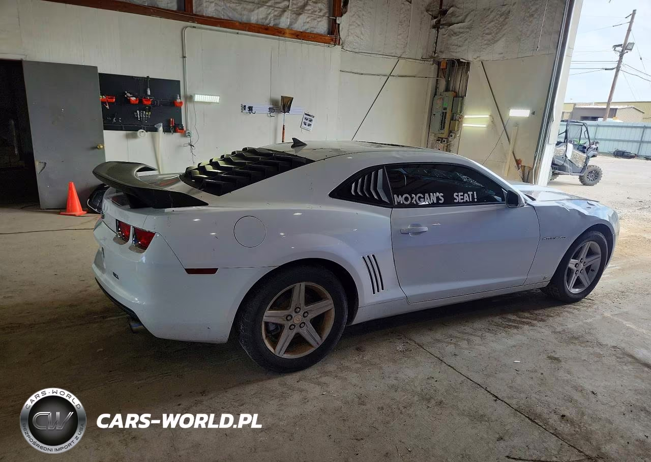 2010 Chevrolet Camaro Lt VIN:2G1FB1EV5A9134887 - 3