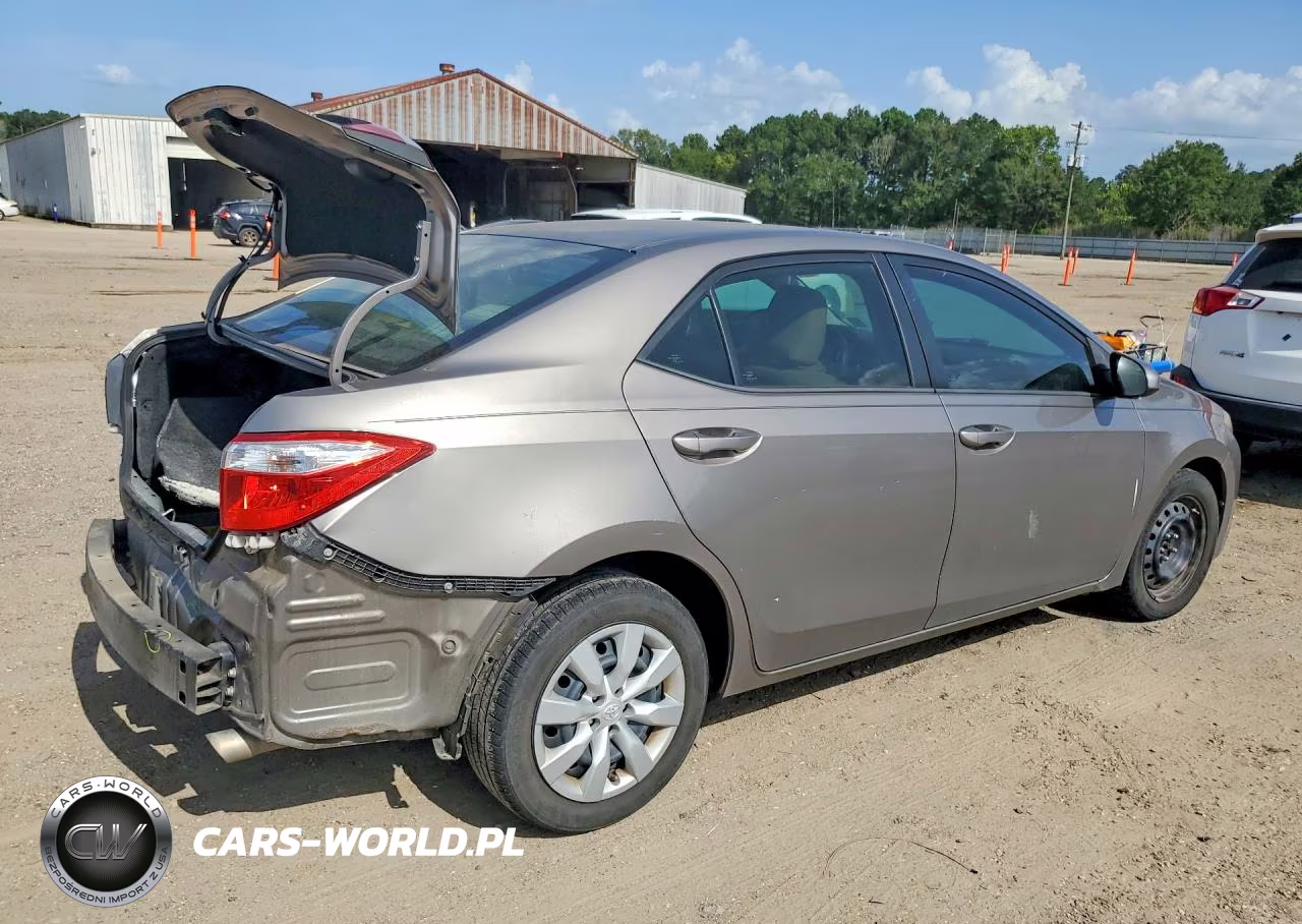 2016 Toyota Corolla Le VIN:2T1BURHEXGC561369 - 3