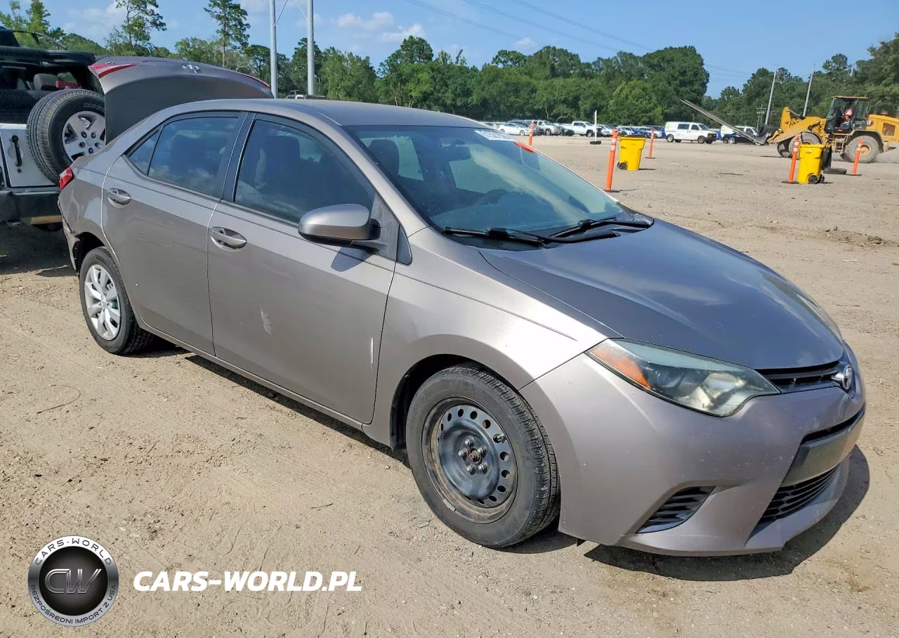 2016 Toyota Corolla Le VIN:2T1BURHEXGC561369 - 4