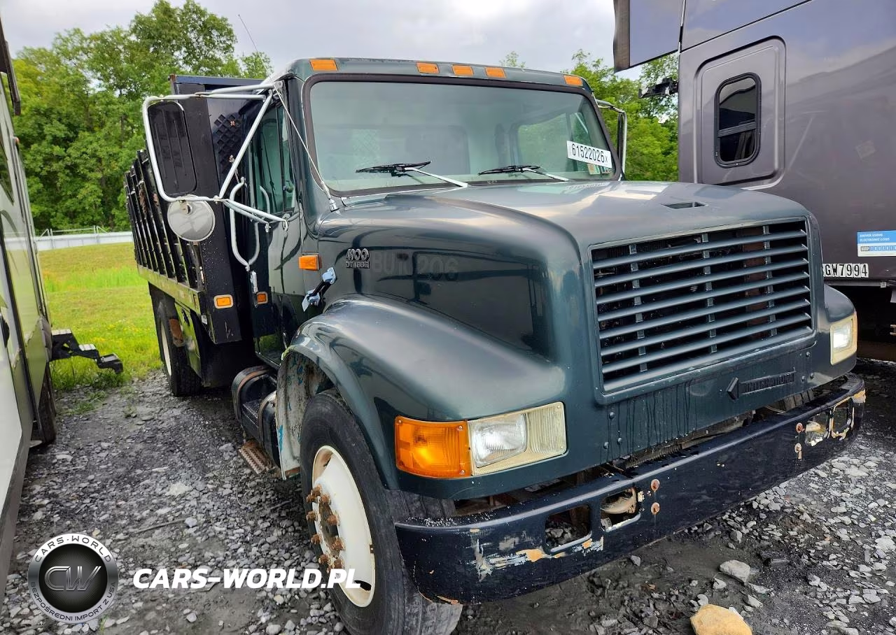 1998 International 4700 Dump Flatbed Truck VIN:1HTSCAAM2WH508586 - 4