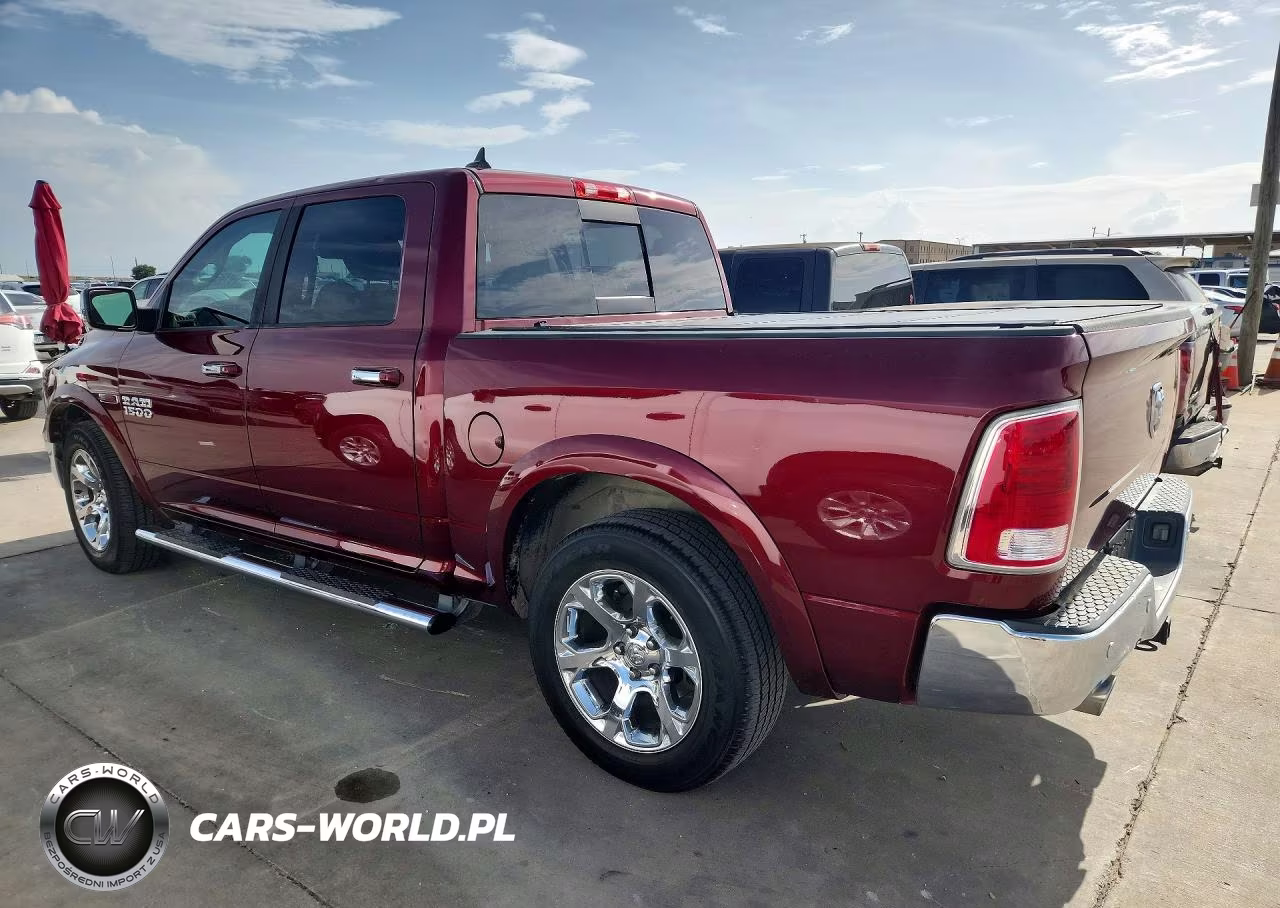 2016 Ram 1500 Laramie VIN:1C6RR6NM0GS382693 - 2