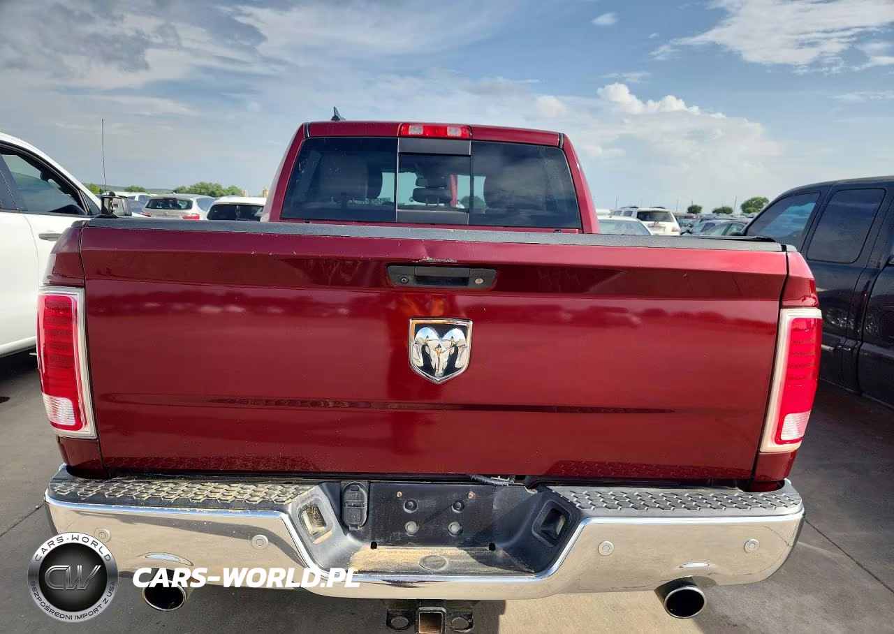 2016 Ram 1500 Laramie VIN:1C6RR6NM0GS382693 - 6