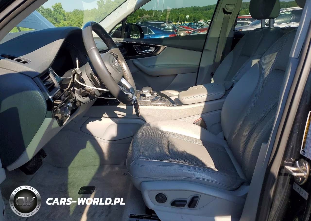 2017 Audi Q7 Prestige VIN:WA1VAAF72HD012419 - 7