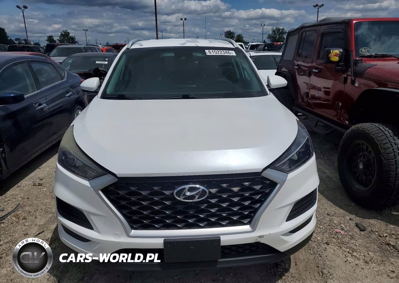 2019 Hyundai Tucson Value VIN:KM8J33A49KU010628 - 5