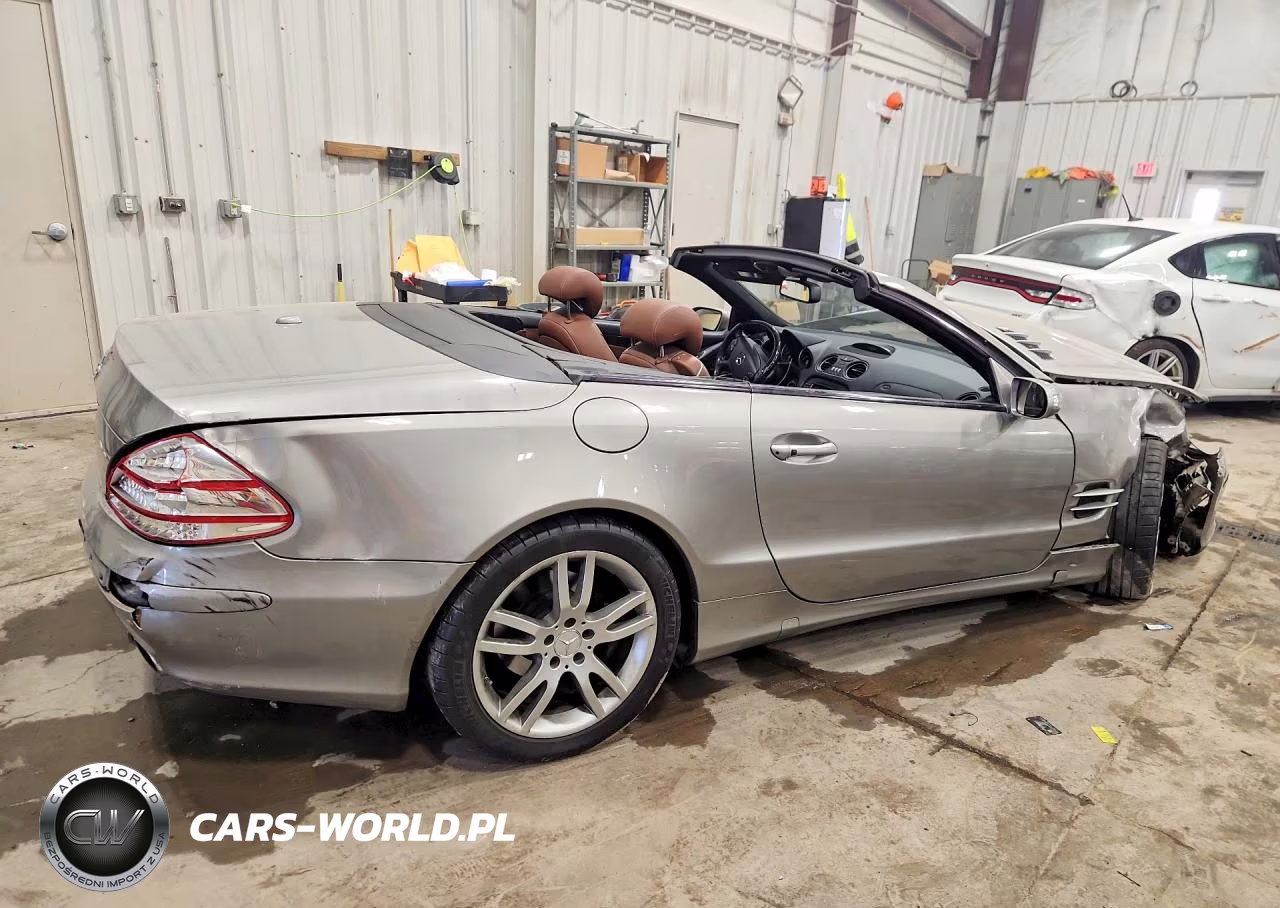 2007 Mercedes-Benz Sl 550 VIN:WDBSK71FX7F118612 - 3