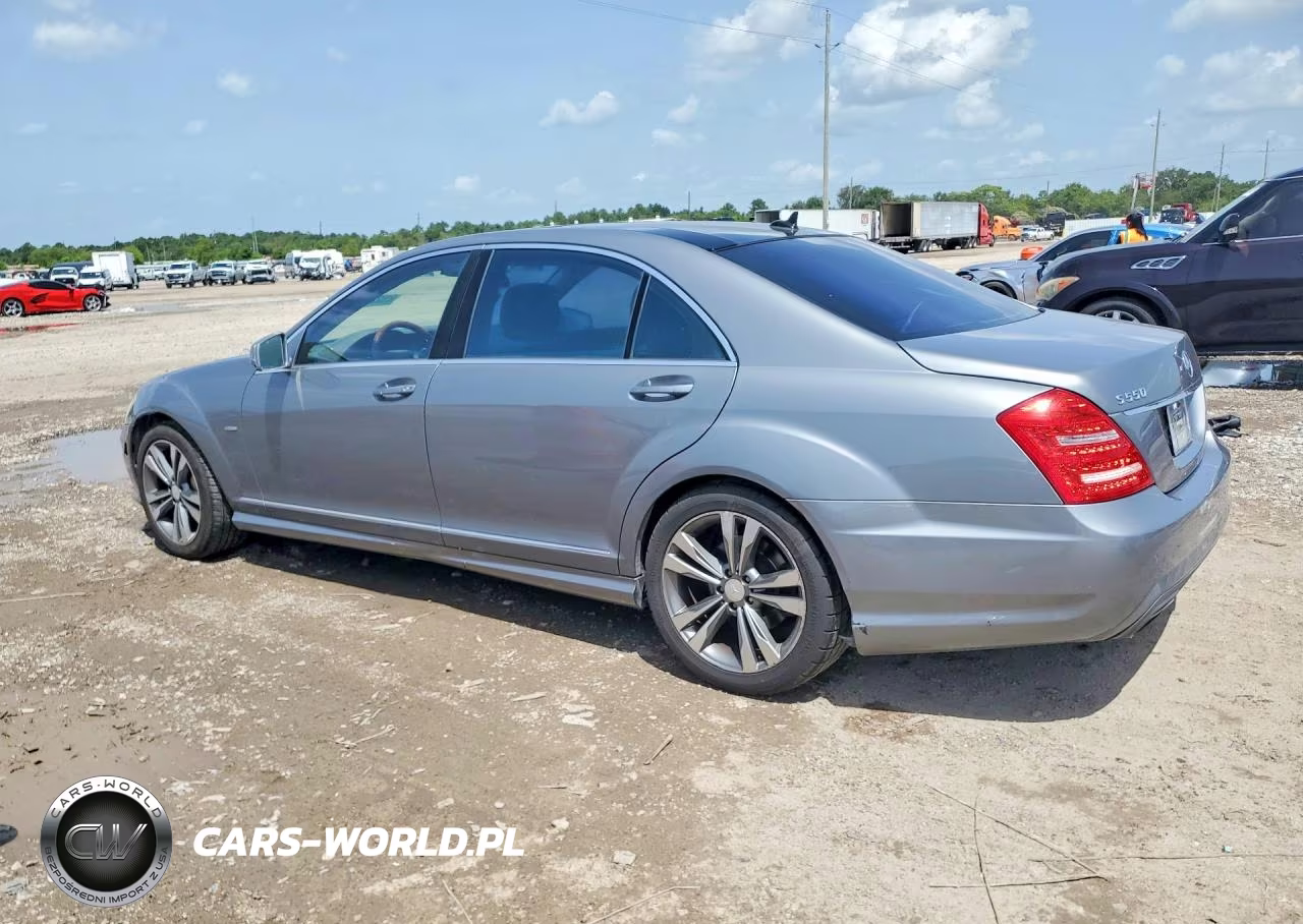 2012 Mercedes-Benz S 550 VIN:WDDNG7DB4CA437719 - 2