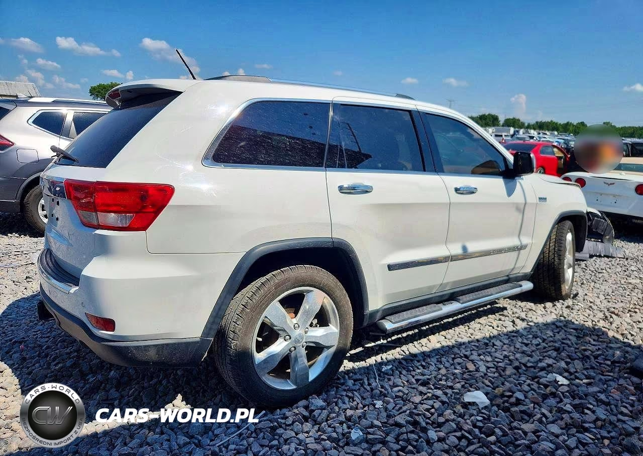 2013 Jeep Grand Cherokee Overland VIN:1C4RJFCT9DC618886 - 3