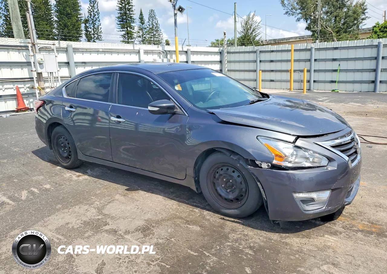 2013 Nissan Altima 2.5 S VIN:1N4AL3AP2DC912745 - 4
